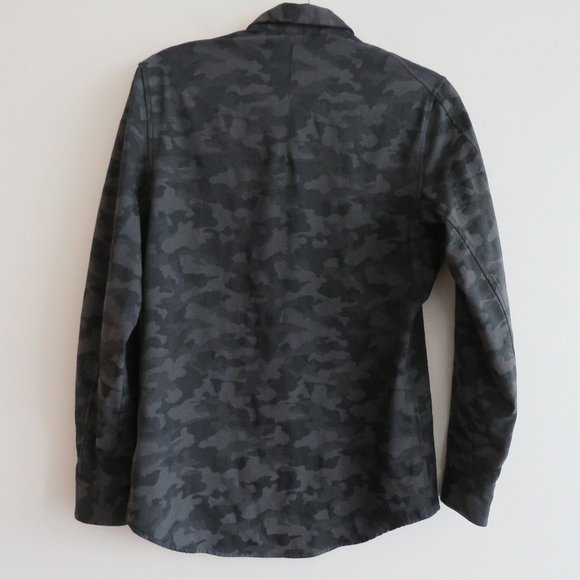 LULULEMON Down to the Wire Shirt in Black Obsidian Camo - Size S - Picture 11 of 15